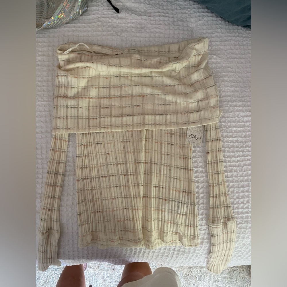 We The Free Sweater! Size S